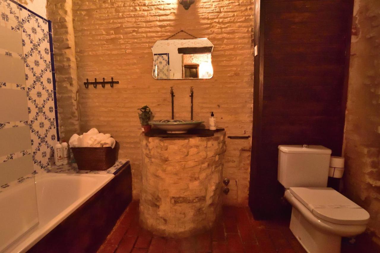 Suite Dona Ines Barrio Santacruz Σεβίλλη Εξωτερικό φωτογραφία